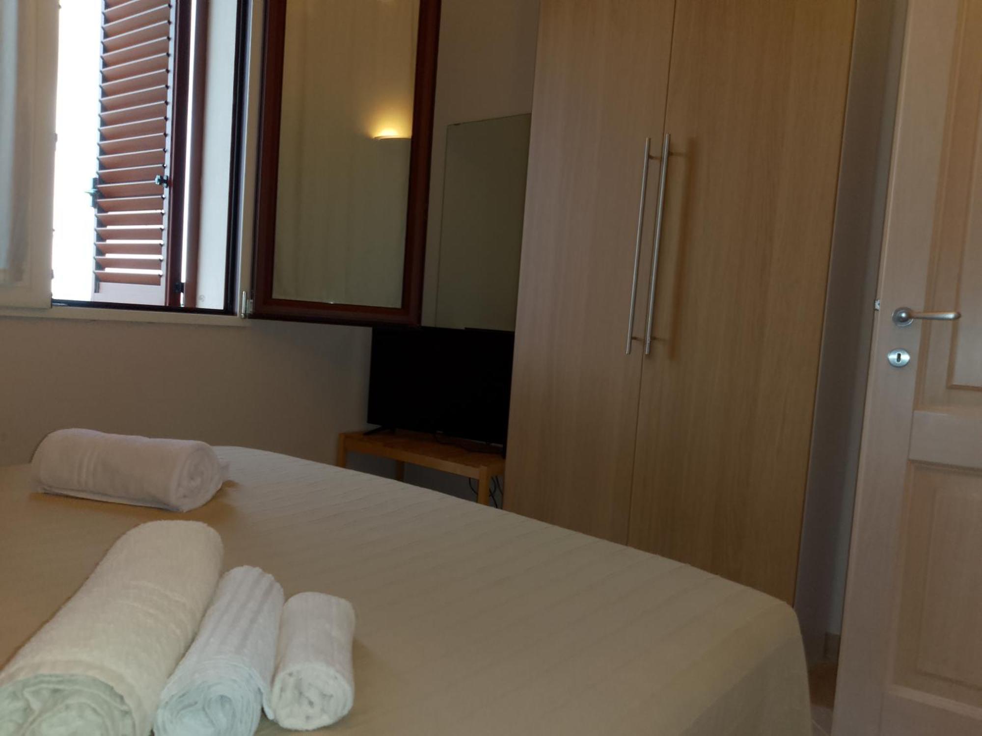 Villa Florida - Prestige Exclusive Rooms & Luxury Villas San Teodoro  Eksteriør bilde